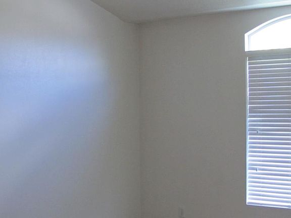 4th image of 1526 W Big Oak Dr