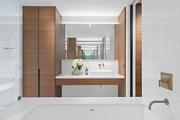 Sold by Compass | media 22