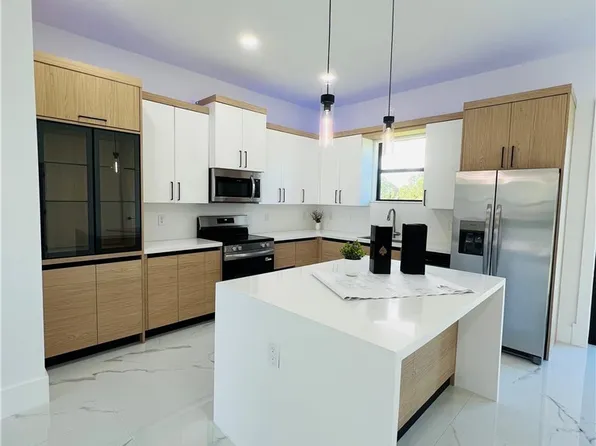 1131 Fogia St E, Lehigh Acres, FL 33974