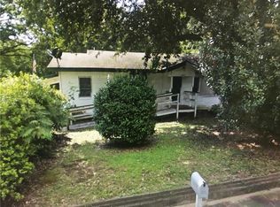 1621 Phillips Ln, Mobile, AL 36618