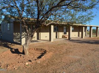 2252 N Hummingbird Rd, Huachuca City, AZ 85616