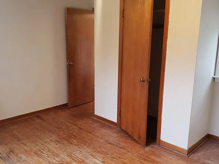 445 Kennedy Ave — Photo 7