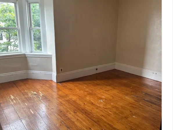 51 Delle Ave APT 3, Mission Hill, MA 02120