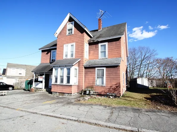 50-52 Bodwell St, Lawrence, MA 01841