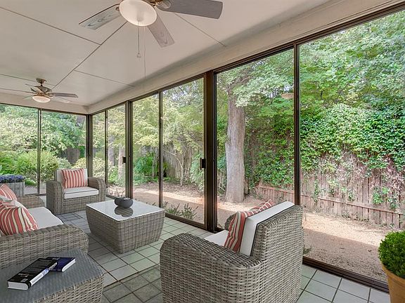 5th image of 3950 Altura Ct