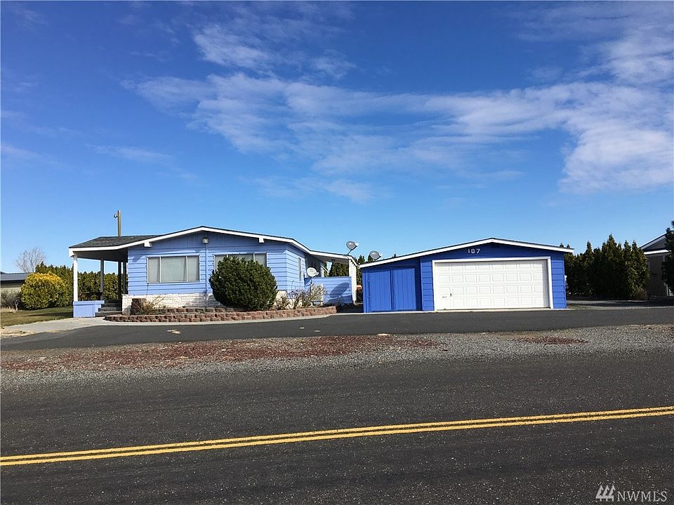 1st image of 107 Desert Aire Dr SW