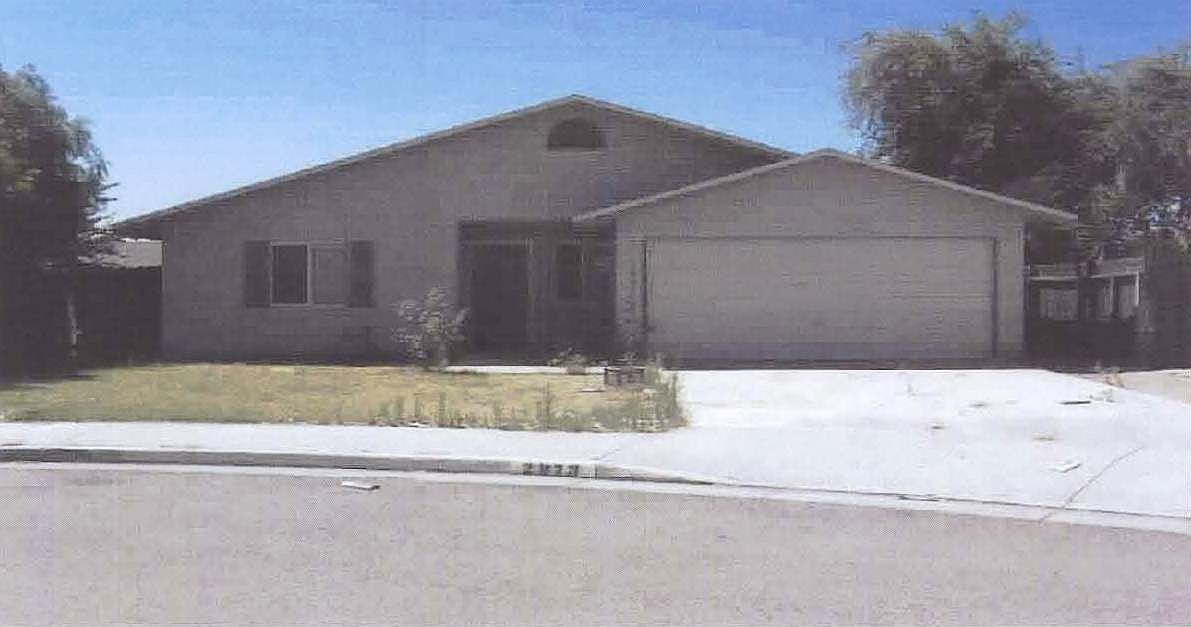 2873 W Freeland St, Caruthers, CA 93609 Zillow