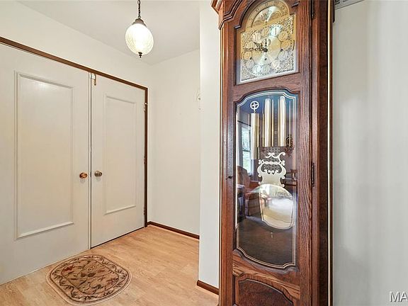 2nd image of 11852 Beaverton Dr