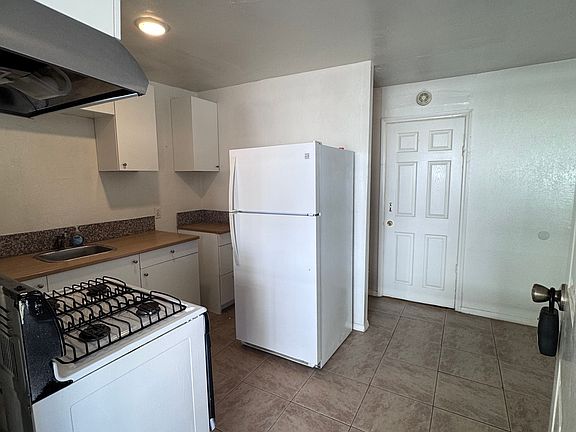 5th image of 563 N Edgemoor Rd #2D