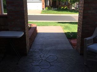 20 Hathaway Ln, Highlands Ranch, CO 80130