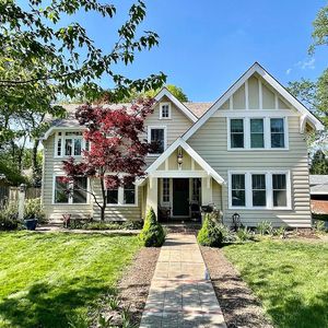 1007 W Vine St, Springfield, IL, 62704