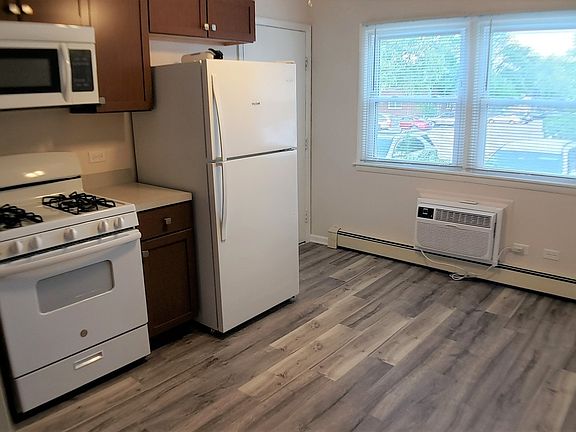 3rd image of 15125 El Cameno Real Dr #1S