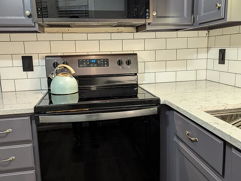 5400 Scenic View Ln — Photo 33