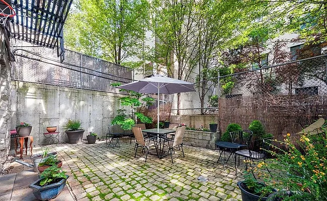 Sold by Verus Real Estate | media 6