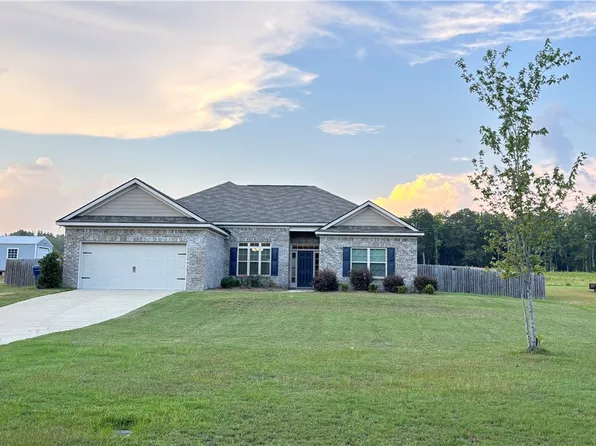 165 Lee Road 123, Salem, AL 36874