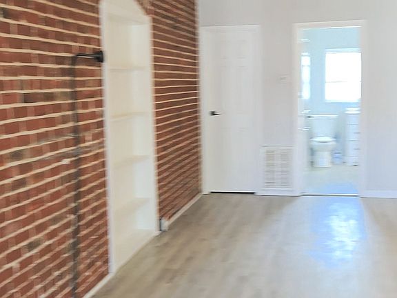 3rd image of 109 N Kimball Ave #E