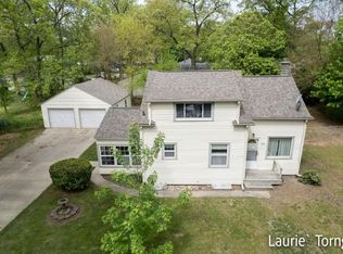 3901 Flamingo Ave SW, Wyoming, MI 49509