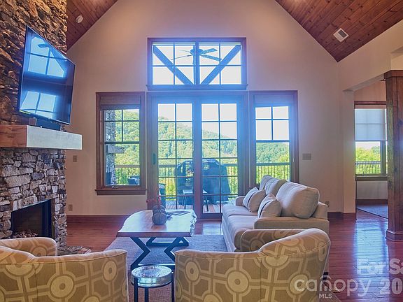 4th image of 427 Spring Rock Rd