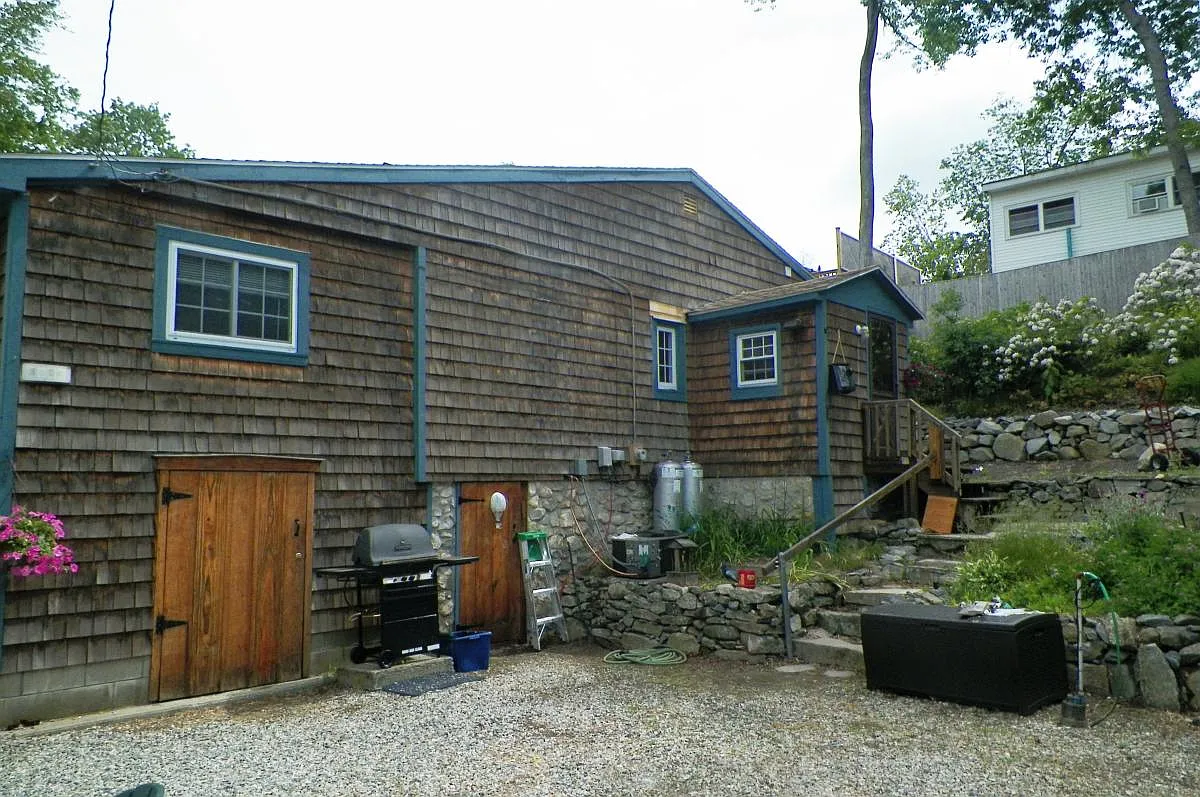 Building Photo - 97 Lake Shore Dr #A