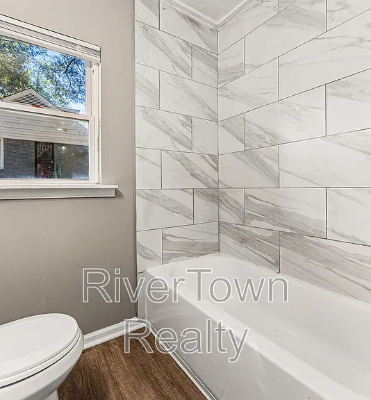 1678 Alta Vista Ave — Photo 15