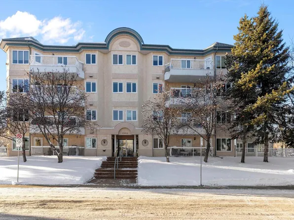 10610 76th St NW #203, Edmonton, AB T6A 3Y9