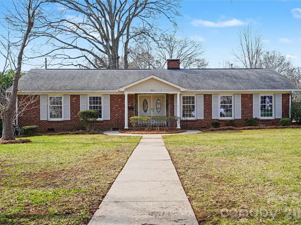 513 Lyttleton Dr, Charlotte, NC 28211