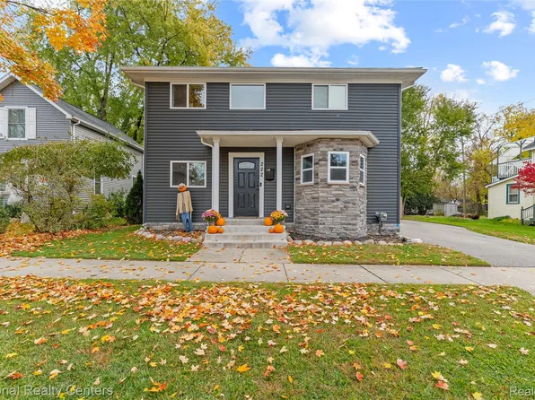 222 N Davison St, Davison, MI 48423
