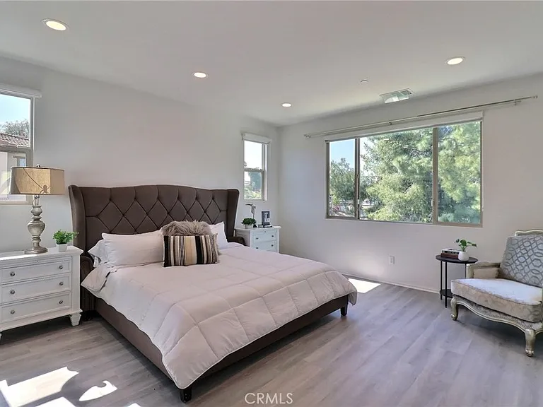1801 Marquez Way — Photo 23
