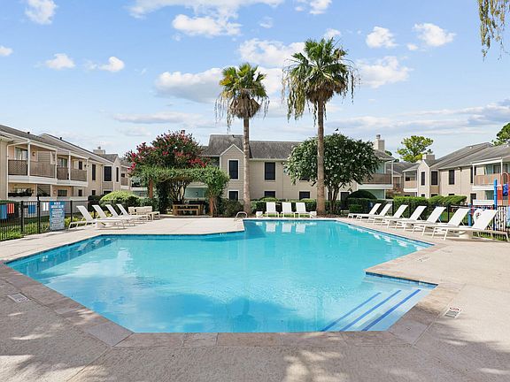 3rd image of 8791 Hammerly Blvd APT 141