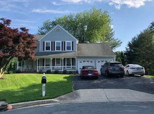 9742 Noble Ridge Ter, Gaithersburg, MD 20882