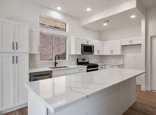 10713 Cedar Creek Ave, Las Vegas, NV 89134