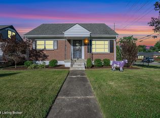 3030 Wedgewood Way, Louisville, KY 40220