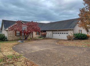 2514 Wood Dr, Henderson, KY 42420