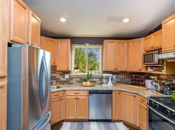 41221 Via Anita #A, Temecula, CA 92592