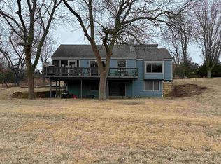11 Augusta Dr, Galena, IL
