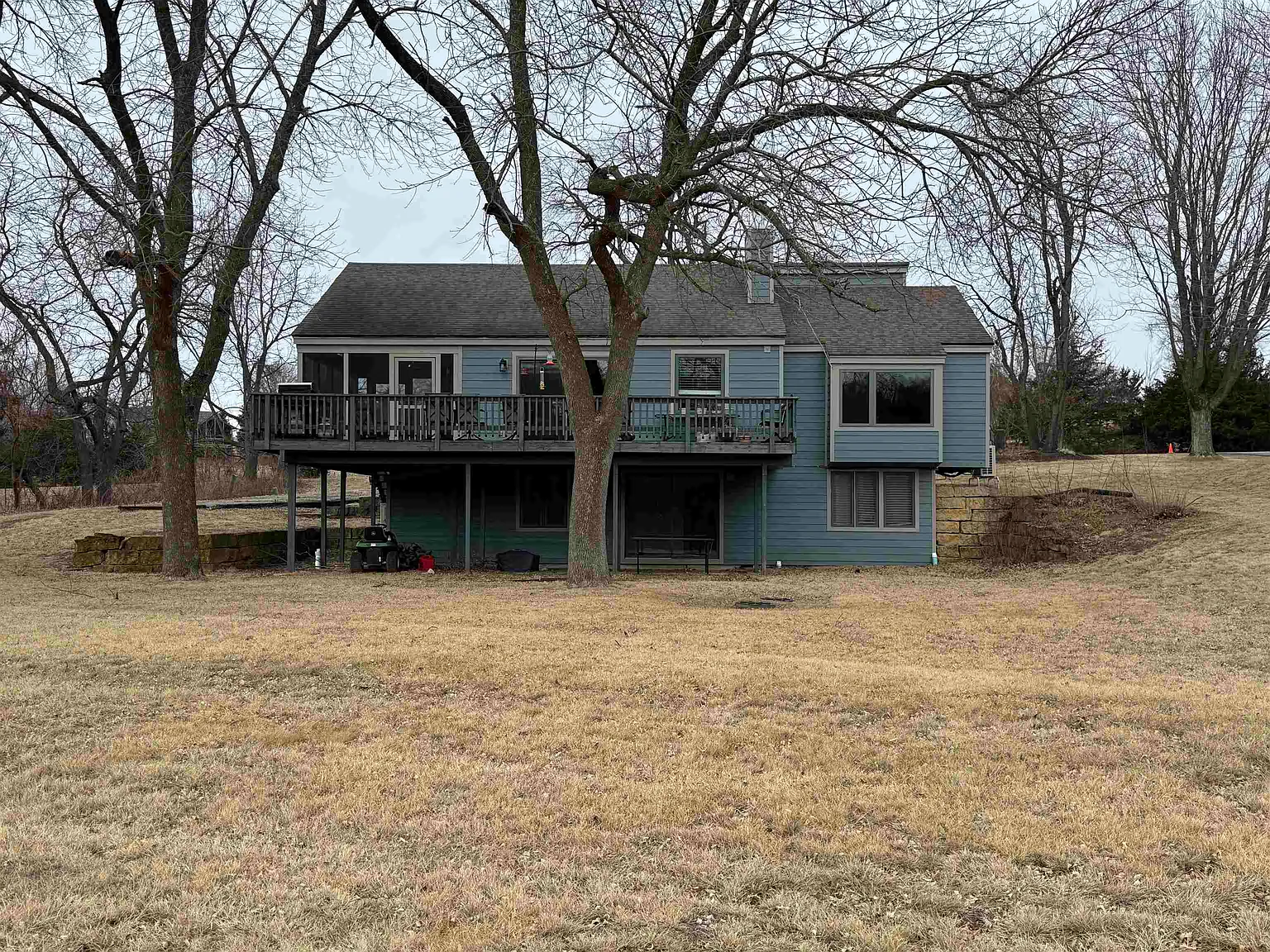 11 Augusta Dr photo 1