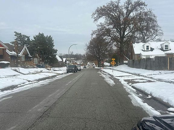 5th image of 5742 Park Ln