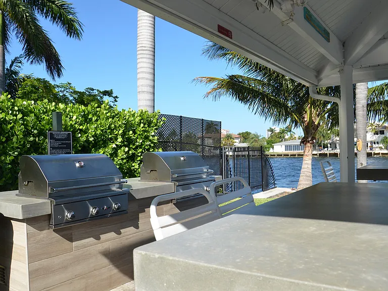6367 Bay Club Dr #3 — Photo 31