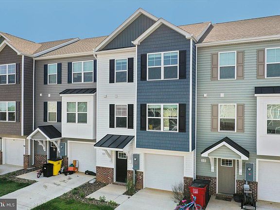 4th image of 51 Olga Dr