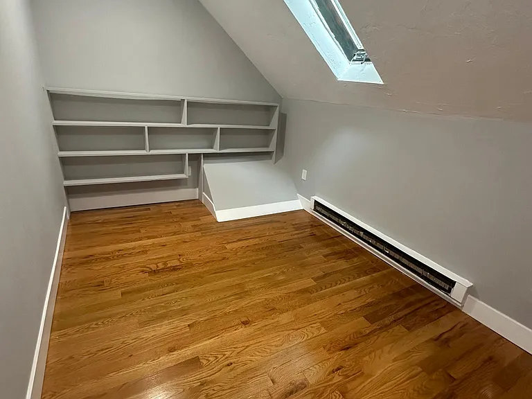 773 Pleasant St #5 — Photo 7