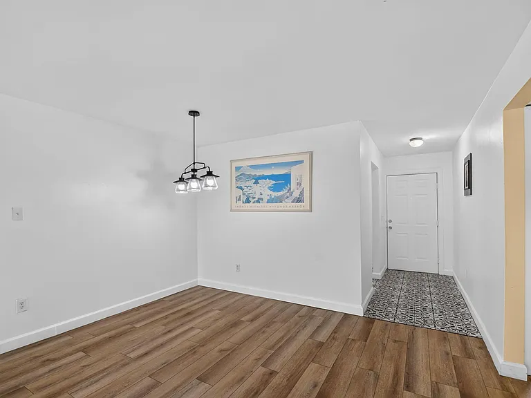 1505 Crescent Cir #B24 — Photo 15