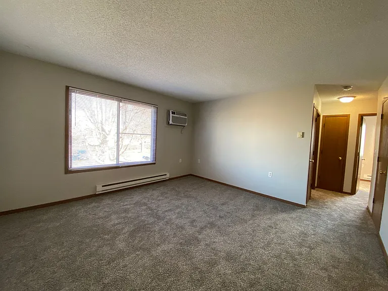 Westview Apartments — Photo 5
