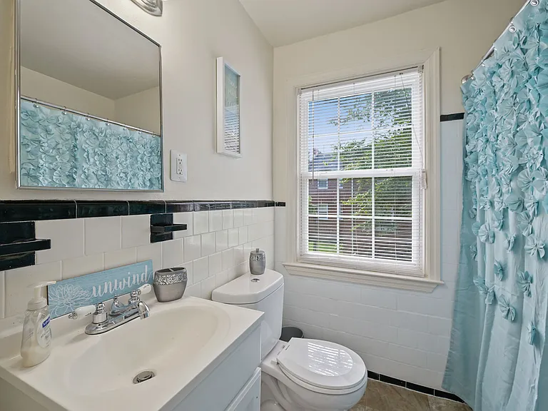 Loch Raven Village Apartments — Photo 34