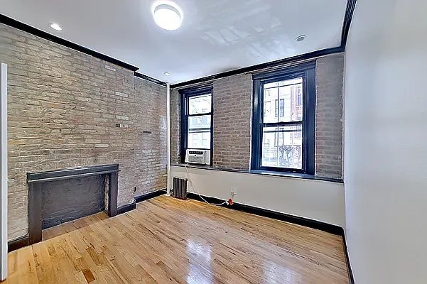 Rented by AD Real Estate Investors | media 17