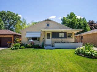 4052 N 98th St, Milwaukee, WI
