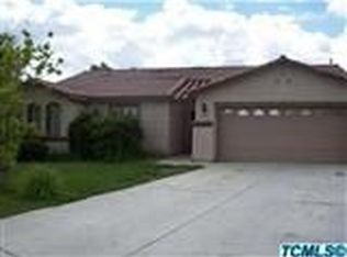 3843 E Hillcrest Ave, Visalia, CA