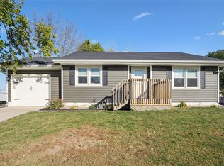 309 19th Ave SW, Altoona, IA 50009