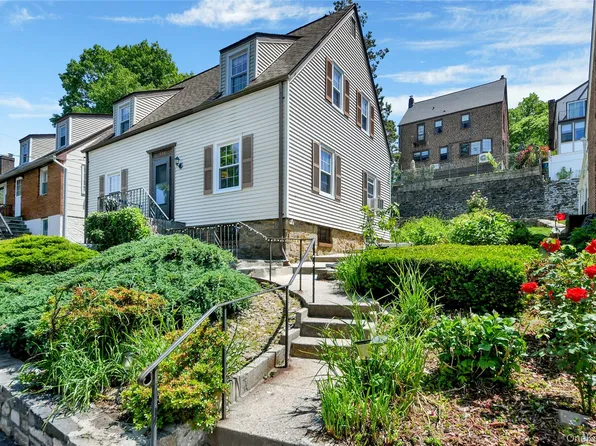 136 Midland Avenue, Yonkers, NY 10705