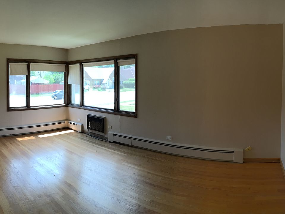 1st image of 1315 E 31st St APT 1
