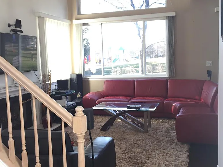 258 Sierra Pass Dr — Photo 4